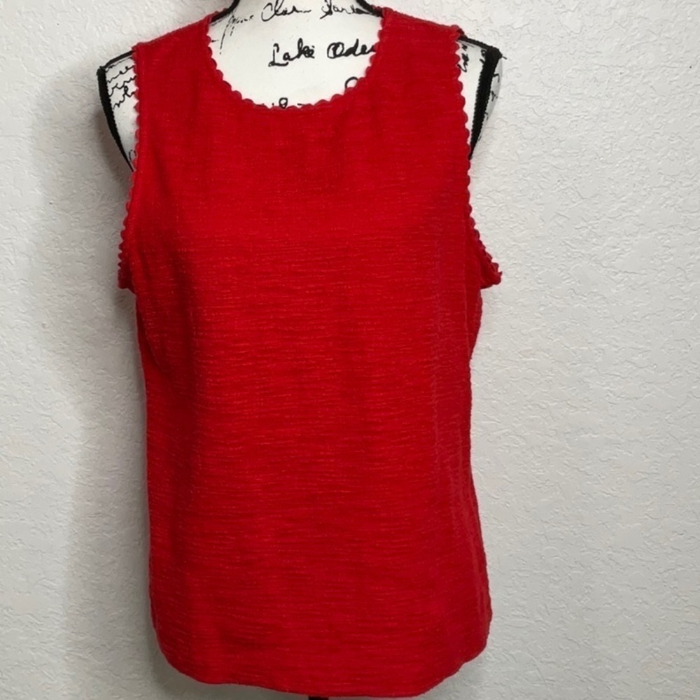 14- J. Crew NWOT Red Sleeveless Top size Large. Cotton Blend. Pit to pit 20”